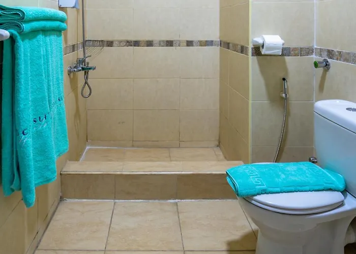 Delmar Apartmanhotel Gurdaka