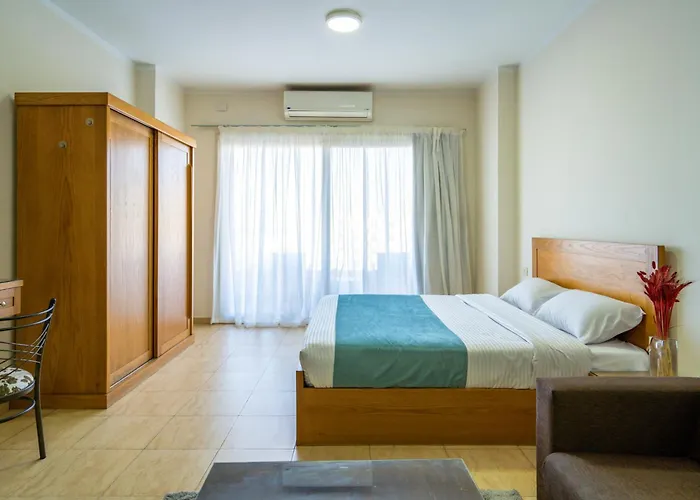 Delmar Apartmanhotel 3*