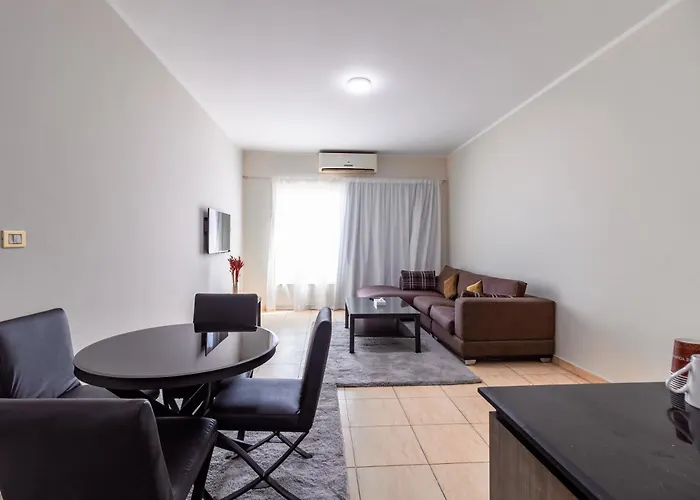 Delmar Apartmanhotel 3*