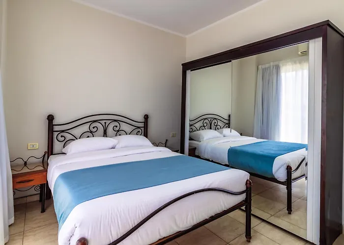 Apartmanhotel Delmar Gurdaka