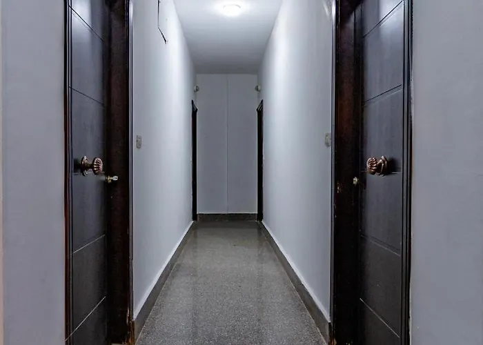 Delmar Apartmanhotel Gurdaka