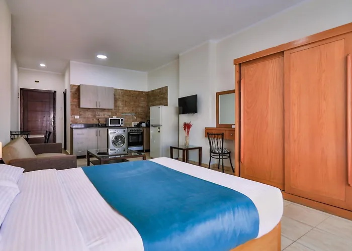 Delmar Apartmanhotel