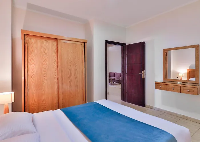 Apartmanhotel Delmar Gurdaka