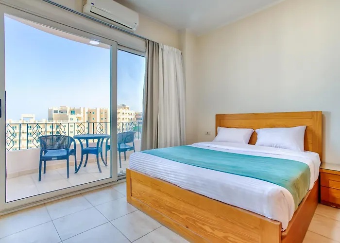 Delmar Apartmanhotel 3*